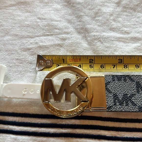Michael Kors Reversible Blue/Brown Signature MK Belt Sizes (S) New w/ Tags main image 4